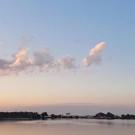 Apartment Donna Alba Seaview Penthouse, Casa Ta De Pe Plaja