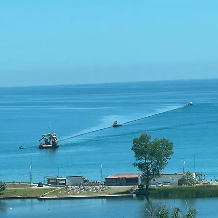 Donna Alba Seaview Penthouse, Casa Ta De Pe Plaja *