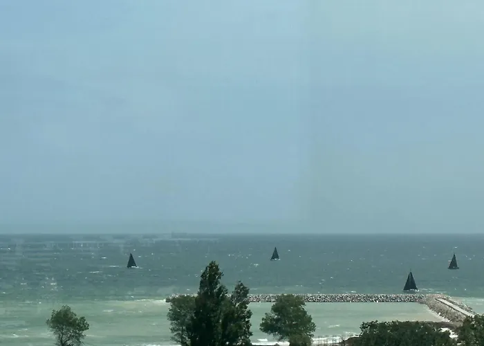 Donna Alba Seaview Penthouse, Casa Ta De Pe Plaja Appartement *