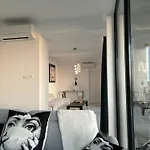 Donna Alba Seaview Penthouse, Casa Ta De Pe Plaja *