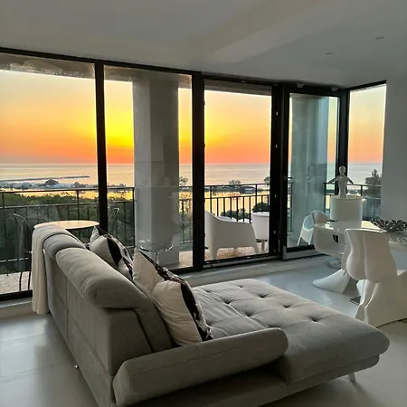 Donna Alba Seaview Penthouse, Casa Ta De Pe Plaja 아파트 넵툰