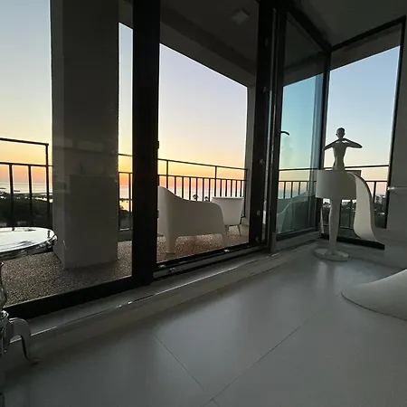Donna Alba Seaview Penthouse, Casa Ta De Pe Plaja